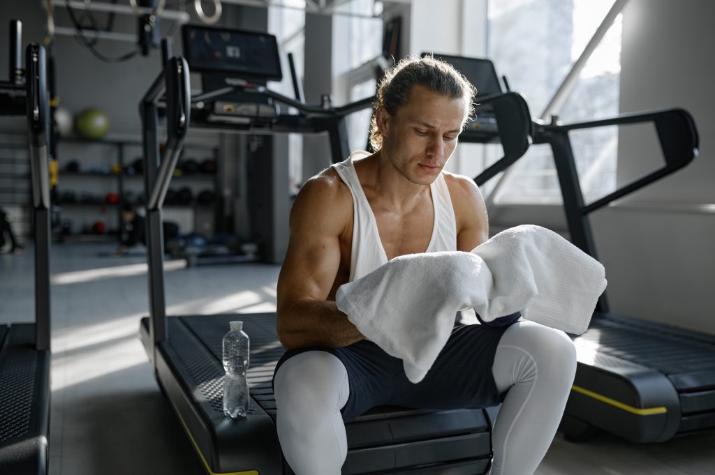 Maximizing Muscle Growth: Training, Nutrition, and Recovery